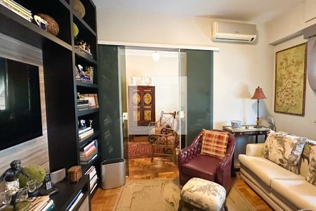 Quarto 01 de apartamento à venda com 3 quartos, 100m² em Copacabana, Rio de Janeiro