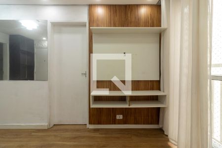 Sala de apartamento para alugar com 2 quartos, 44m² em Granja Viana, Cotia