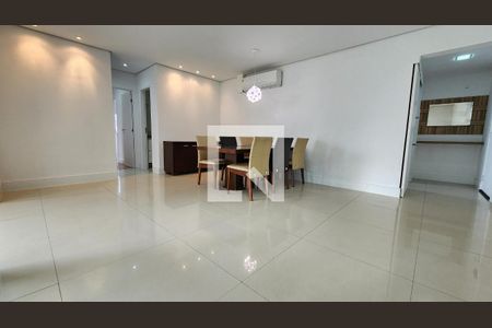 Sala de apartamento para alugar com 3 quartos, 110m² em Ponta da Praia, Santos