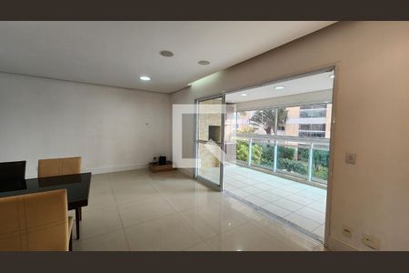 Sala de apartamento para alugar com 3 quartos, 110m² em Ponta da Praia, Santos