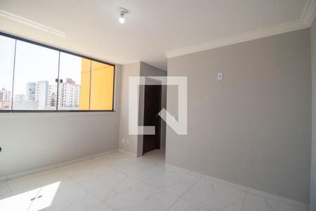 Sala de apartamento para alugar com 2 quartos, 53m² em Setor Leste Universitário, Goiânia