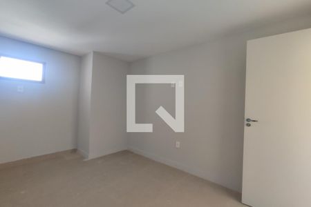 Quarto 1 de apartamento para alugar com 2 quartos, 65m² em Jacarepaguá, Rio de Janeiro