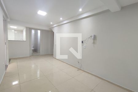 Sala de apartamento para alugar com 2 quartos, 62m² em Curicica, Rio de Janeiro