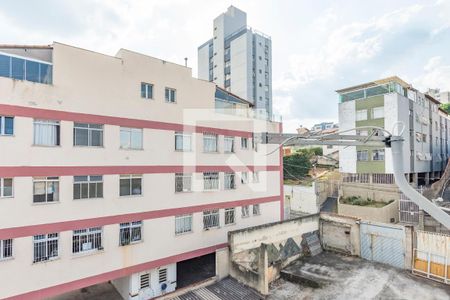 Sala de apartamento à venda com 2 quartos, 80m² em Monsenhor Messias, Belo Horizonte