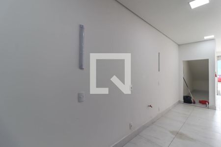 Sala de casa para alugar com 1 quarto, 80m² em Vila Vianelo, Jundiaí