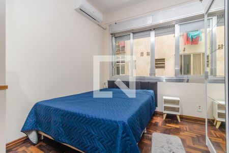 Quarto de kitnet/studio à venda com 1 quarto, 28m² em Farroupilha, Porto Alegre