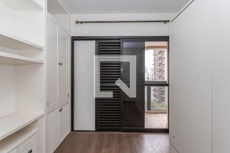 Apartamento à venda com 3 quartos, 116m² em Vila Nova Conceição, São Paulo