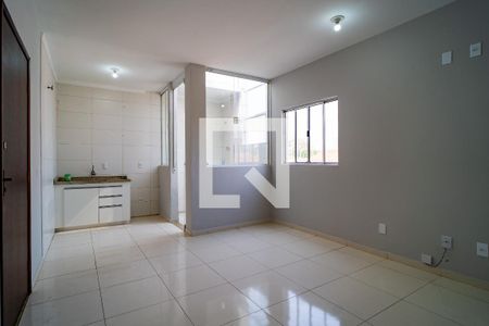 Sala de apartamento para alugar com 2 quartos, 52m² em Parque São Bento, Sorocaba