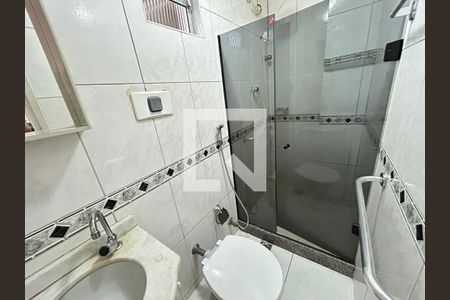 Banheiro de apartamento para alugar com 2 quartos, 73m² em Campinho, Rio de Janeiro