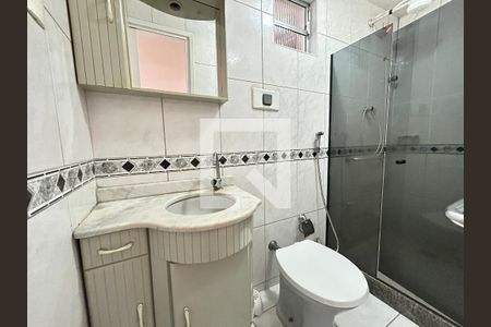 Banheiro de apartamento para alugar com 2 quartos, 73m² em Campinho, Rio de Janeiro