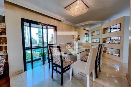 Sala de Jantar de apartamento à venda com 4 quartos, 200m² em Jardim Vila Mariana, São Paulo