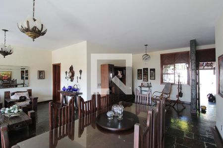 Sala de casa à venda com 5 quartos, 1000m² em Santa Amelia, Belo Horizonte