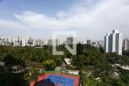 Sala de apartamento à venda com 4 quartos, 210m² em Vila Suzana, São Paulo