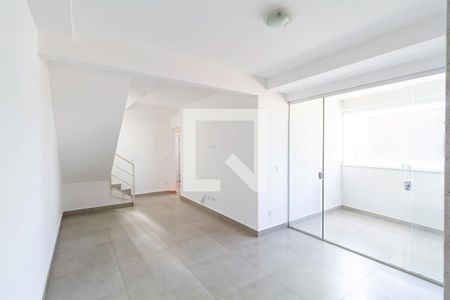 Sala 1 de apartamento à venda com 3 quartos, 160m² em Cabral, Contagem