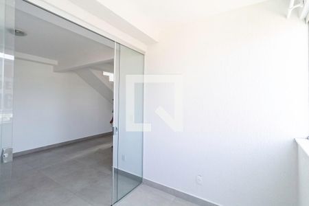 Varanda da sala 1 de apartamento à venda com 3 quartos, 160m² em Cabral, Contagem