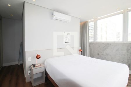 Suíte  de apartamento para alugar com 1 quarto, 72m² em Vila Nova Conceição, São Paulo