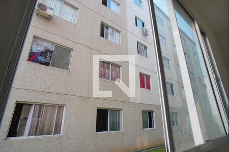 Sala - Vista de apartamento para alugar com 2 quartos, 48m² em Santa Rosa de Lima, Porto Alegre