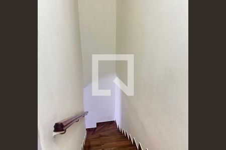 Foto 12 de casa à venda com 2 quartos, 200m² em Vila Bertioga, São Paulo