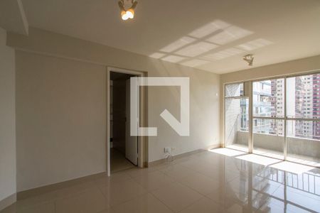 Sala de apartamento à venda com 2 quartos, 83m² em Barra da Tijuca, Rio de Janeiro