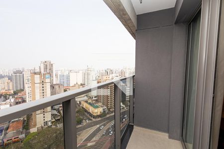 Varanda de kitnet/studio para alugar com 1 quarto, 22m² em Paraíso, São Paulo