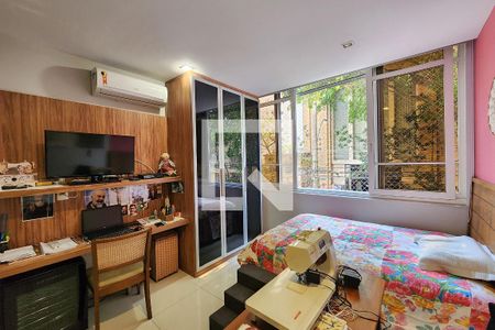 Quarto 1 de apartamento à venda com 3 quartos, 111m² em Botafogo, Rio de Janeiro