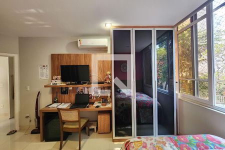 Quarto 1 de apartamento à venda com 3 quartos, 111m² em Botafogo, Rio de Janeiro