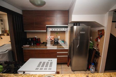 Casa de condomínio à venda com 175m², 3 quartos e 2 vagas Casa de condomínio à venda com 175m², 3 quartos e 2 vagasCozinha