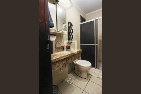 Casa de condomínio à venda com 175m², 3 quartos e 2 vagas Casa de condomínio à venda com 175m², 3 quartos e 2 vagasBanheiro da Suíte