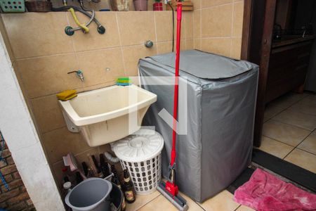 Casa de condomínio à venda com 175m², 3 quartos e 2 vagas Casa de condomínio à venda com 175m², 3 quartos e 2 vagasÁrea de Serviço