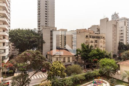 Sala - Vista de apartamento à venda com 4 quartos, 219m² em Santa Cecilia, São Paulo