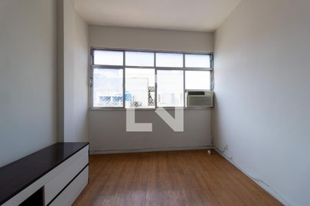 Sala de apartamento para alugar com 2 quartos, 65m² em Grajaú, Rio de Janeiro