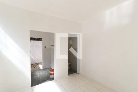 Sala/Quarto de casa para alugar com 1 quarto, 25m² em Quintino Bocaiúva, Rio de Janeiro