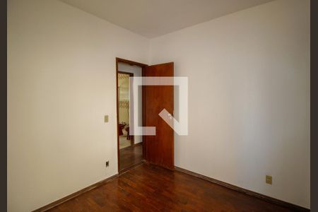Apartamento à venda com 130m², 4 quartos e 2 vagas Apartamento à venda com 130m², 4 quartos e 2 vagasQuarto 3