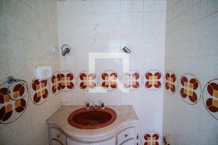 Apartamento à venda com 130m², 4 quartos e 2 vagas Apartamento à venda com 130m², 4 quartos e 2 vagasSuíte