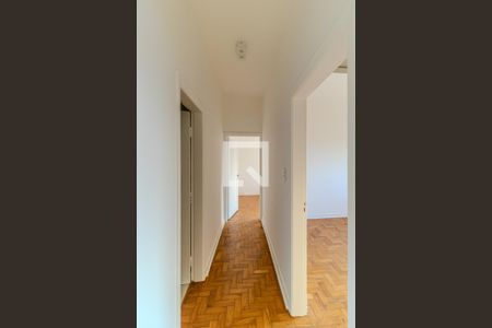 Corredor de apartamento à venda com 2 quartos, 75m² em Pacaembu, São Paulo