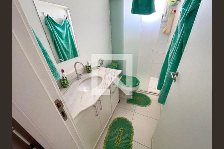 Banheiro da Suíte de apartamento para alugar com 3 quartos, 170m² em Santa Helena, Belo Horizonte