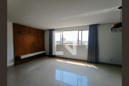 Apartamento à venda com 3 quartos, 116m² em Fernão Dias, Belo Horizonte