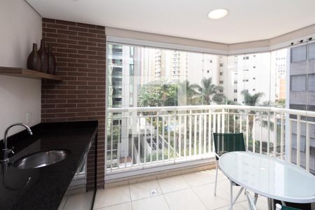 Varanda  de apartamento à venda com 1 quarto, 42m² em Vila Olímpia, São Paulo