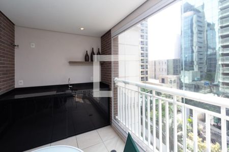 Varanda  de apartamento à venda com 1 quarto, 42m² em Vila Olímpia, São Paulo