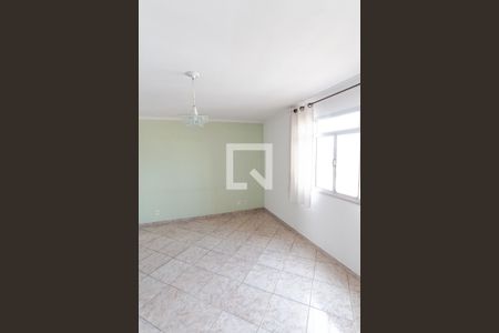 Sala   de apartamento à venda com 2 quartos, 61m² em Vila Nivi, São Paulo