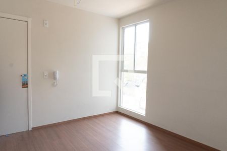 sala de apartamento para alugar com 2 quartos, 45m² em Cabral, Contagem