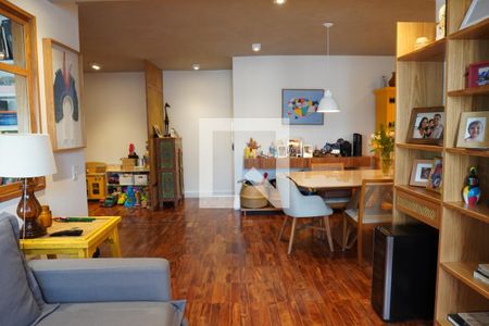 Sala de apartamento à venda com 3 quartos, 127m² em Jardim Paulista, São Paulo