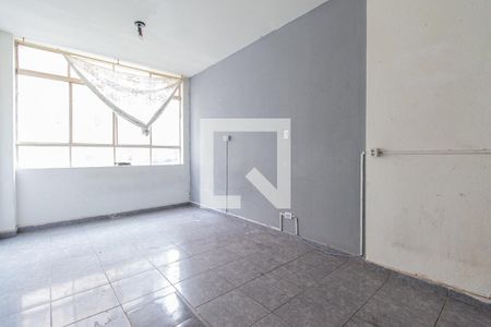 Quarto, sala e cozinha de apartamento para alugar com 1 quarto, 25m² em Liberdade, São Paulo