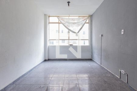 Quarto, sala e cozinha de apartamento para alugar com 1 quarto, 25m² em Liberdade, São Paulo