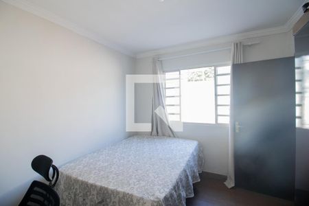 Quarto de casa à venda com 3 quartos, 145m² em Jardim das Alterosas - 1a Secao, Betim