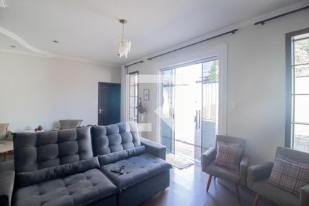 Sala de TV de casa à venda com 3 quartos, 145m² em Jardim das Alterosas - 1a Secao, Betim