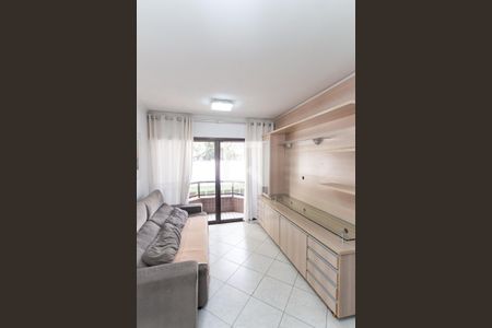 Sala   de apartamento para alugar com 3 quartos, 74m² em Carandiru, São Paulo