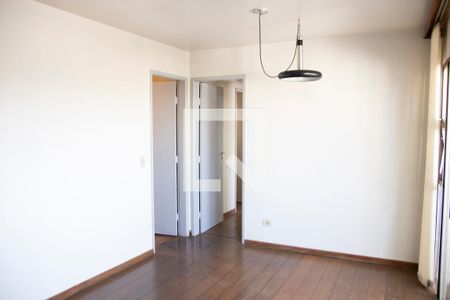 Sala de apartamento para alugar com 3 quartos, 80m² em Setor Aeroporto, Goiânia