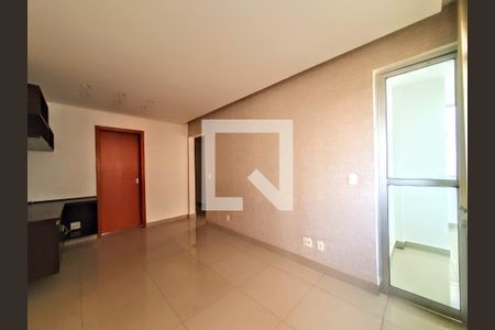 Sala de apartamento à venda com 3 quartos, 76m² em Sagrada Família, Belo Horizonte