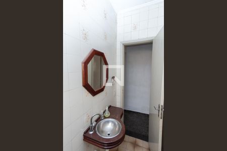 Lavabo   de casa para alugar com 3 quartos, 120m² em Vila Isolina Mazzei, São Paulo